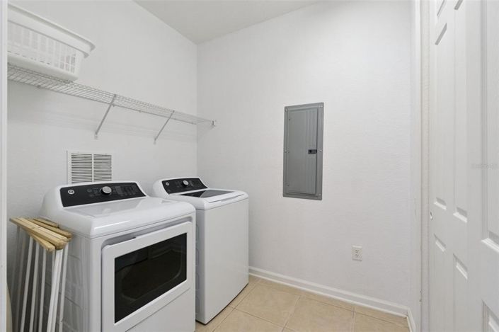 Image No.25-2 Bed Apartment for sale