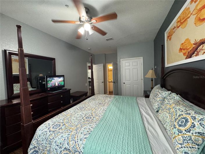 Image No.9-3 Bed Apartment for sale