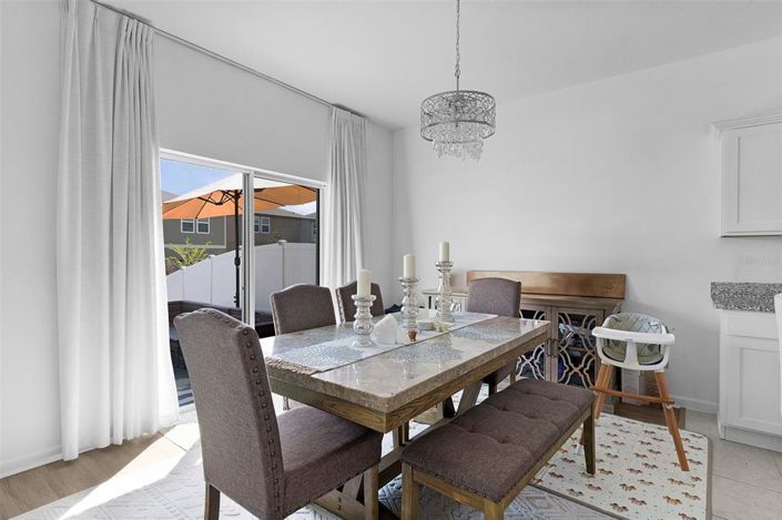 Image No.10-4 Bed House for sale