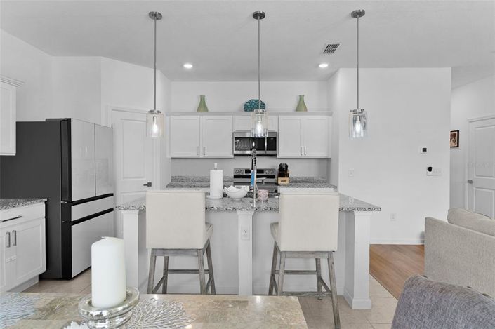 Image No.12-4 Bed House for sale