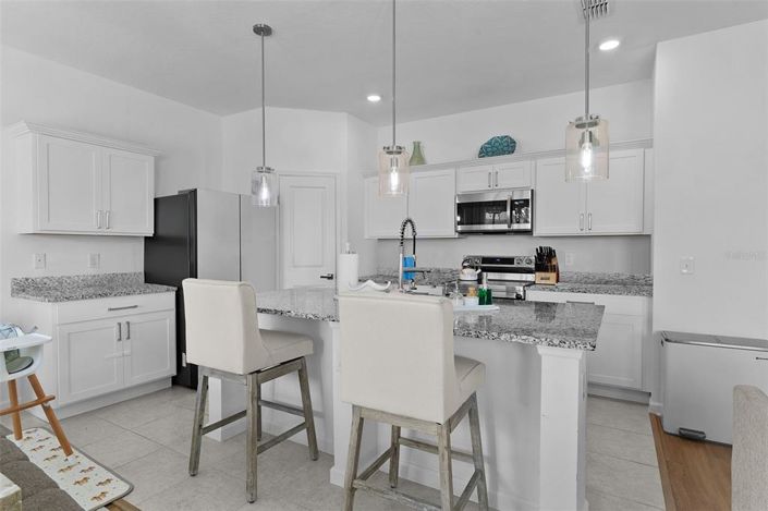 Image No.13-4 Bed House for sale