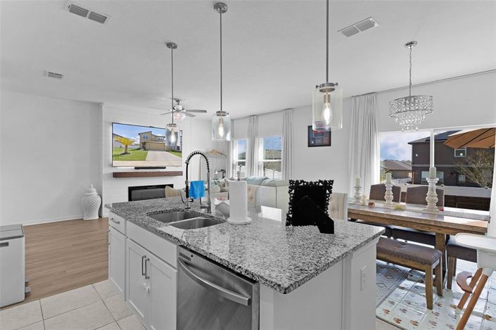 Image No.15-4 Bed House for sale