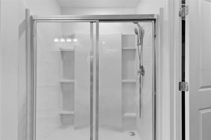 Image No.29-4 Bed House for sale