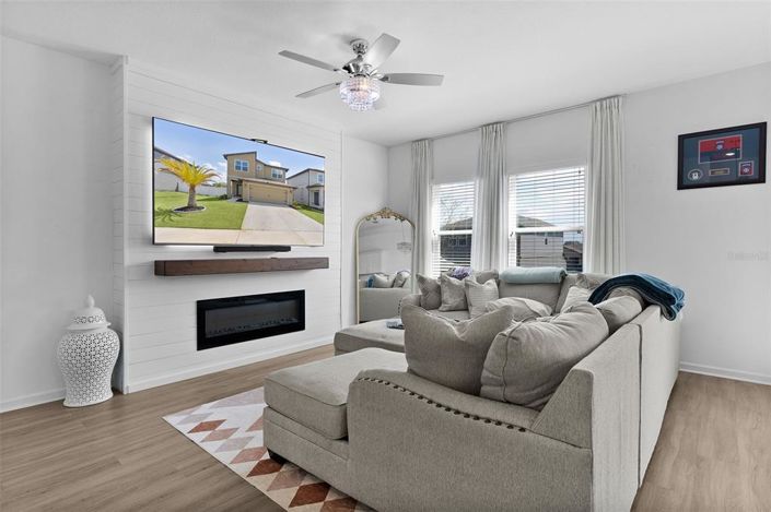 Image No.7-4 Bed House for sale