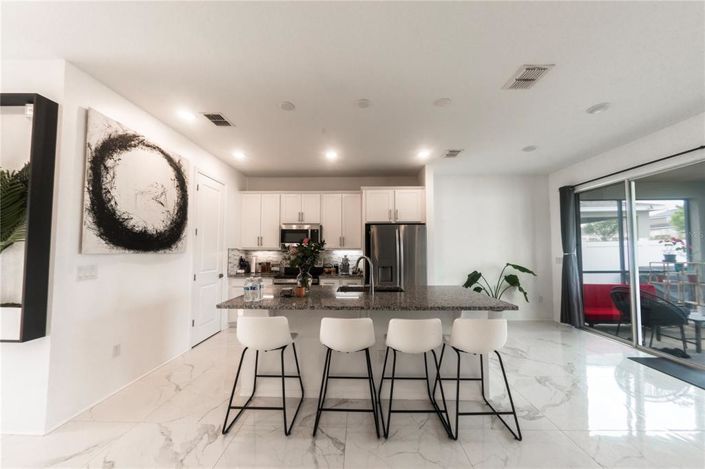 Image No.19-3 Bed House for sale