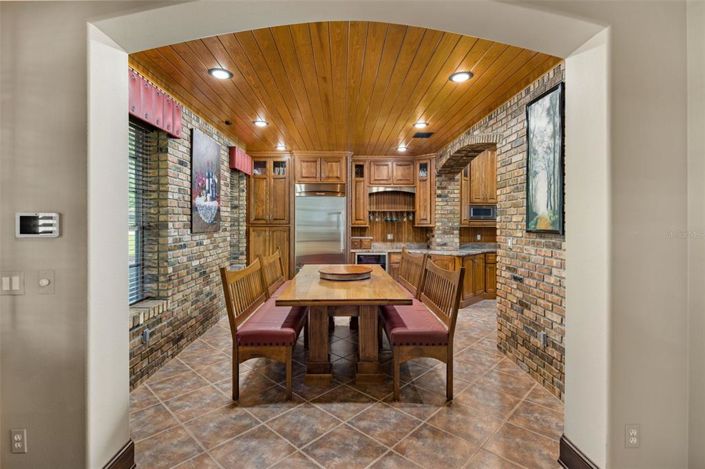 Image No.25-3 Bed House for sale