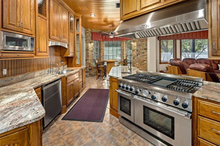 Image No.29-3 Bed House for sale