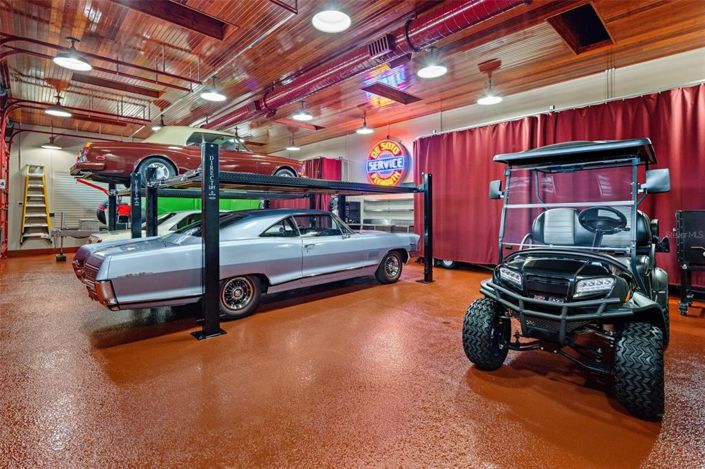 Image No.9-3 Bed House for sale