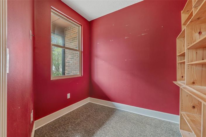 Image No.24-3 Bed House for sale