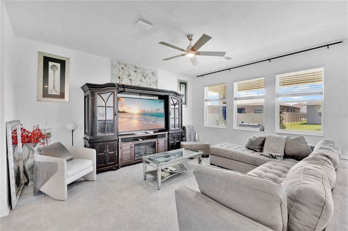 Image No.6-Maison de 4 chambres à vendre à Saint John