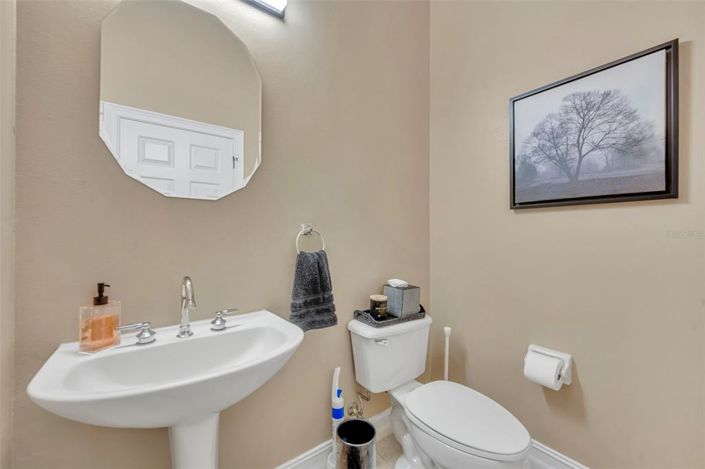 Image No.30-4 Bed Townhouse for sale