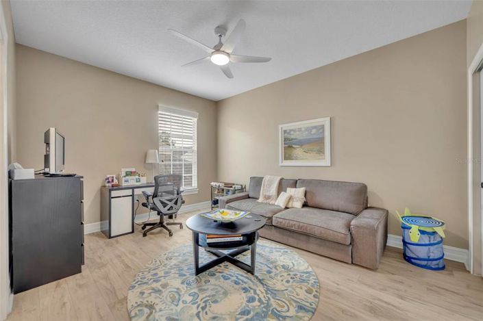 Image No.37-4 Bed Townhouse for sale