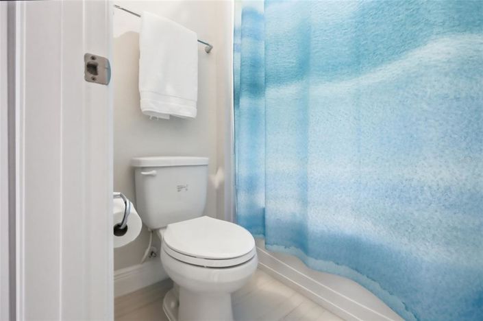Image No.33-4 Bed House for sale