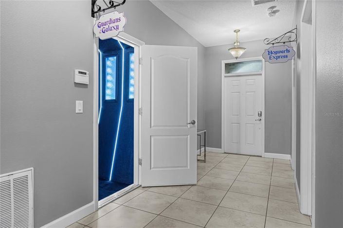 Image No.19-9 Bed House for sale