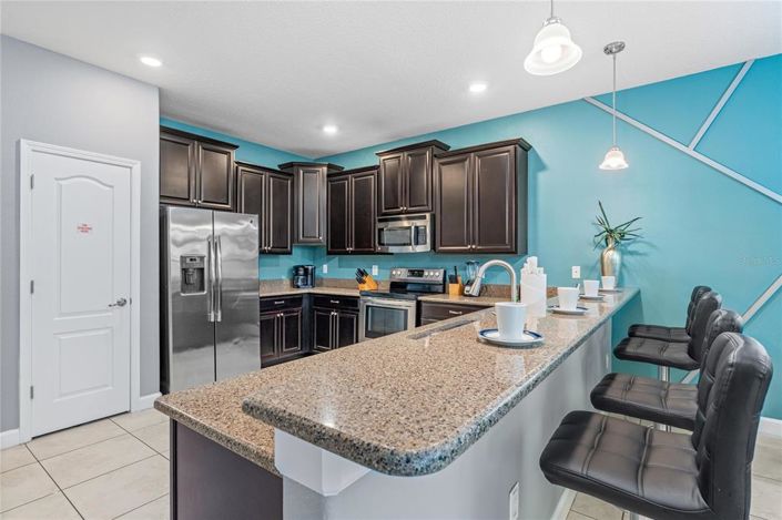 Image No.2-9 Bed House for sale