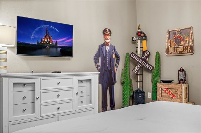 Image No.23-9 Bed House for sale