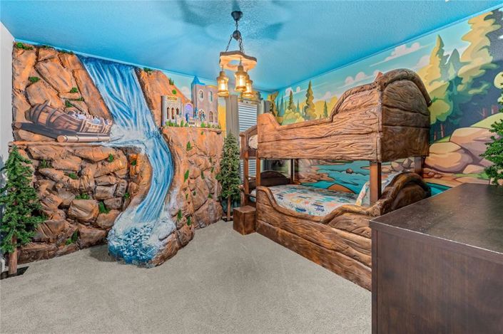 Image No.34-9 Bed House for sale