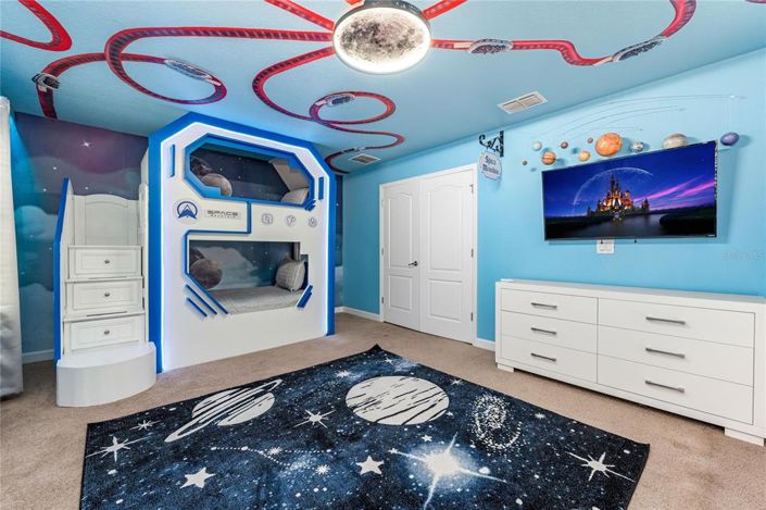 Image No.42-9 Bed House for sale