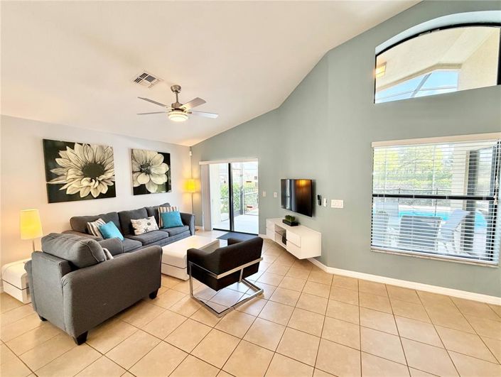 Image No.7-Maison de 4 chambres à vendre à Saint John