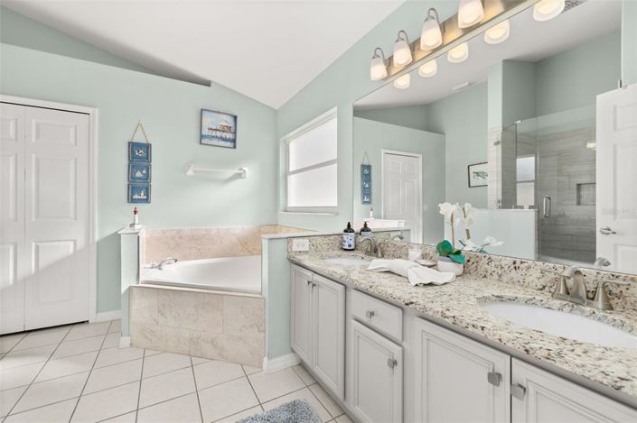 Image No.33-4 Bed House for sale