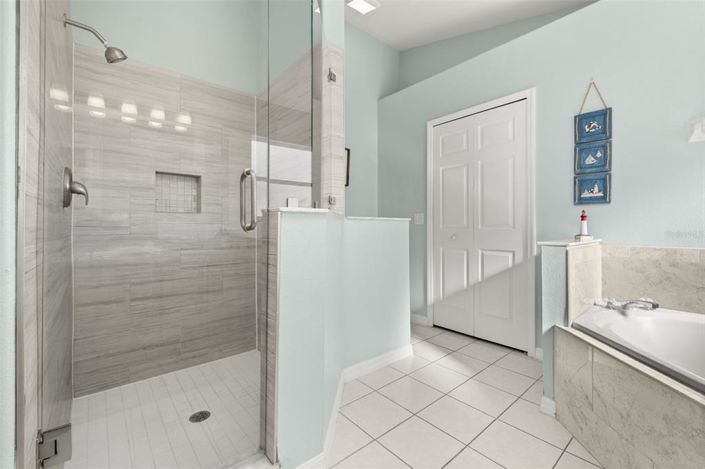 Image No.37-4 Bed House for sale