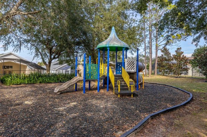 Image No.52-4 Bed House for sale