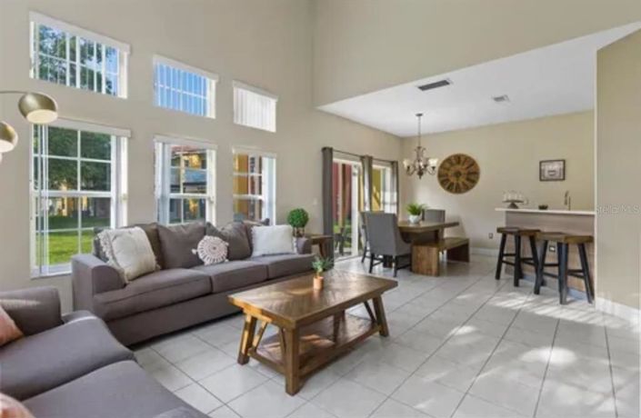 Image No.5-4 Bed Townhouse for sale