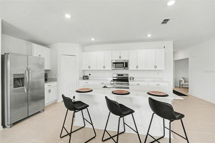 Image No.5-Maison de 4 chambres à vendre à Saint John