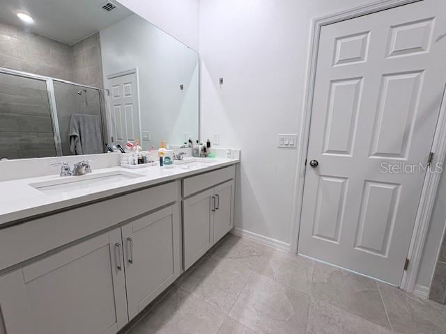 Image No.28-3 Bed Townhouse for sale