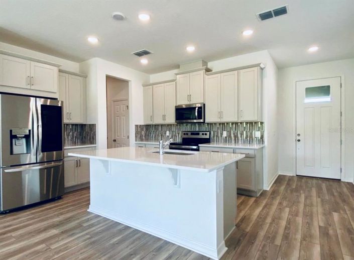 Image No.3-3 Bed Townhouse for sale