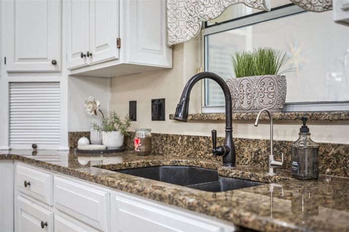 Image No.19-4 Bed House for sale