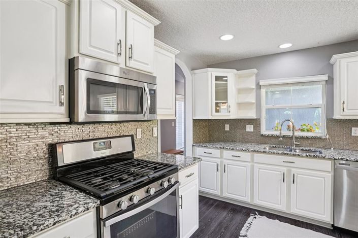 Image No.19-3 Bed House for sale