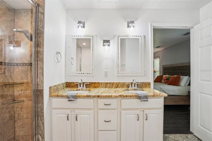 Image No.25-3 Bed House for sale