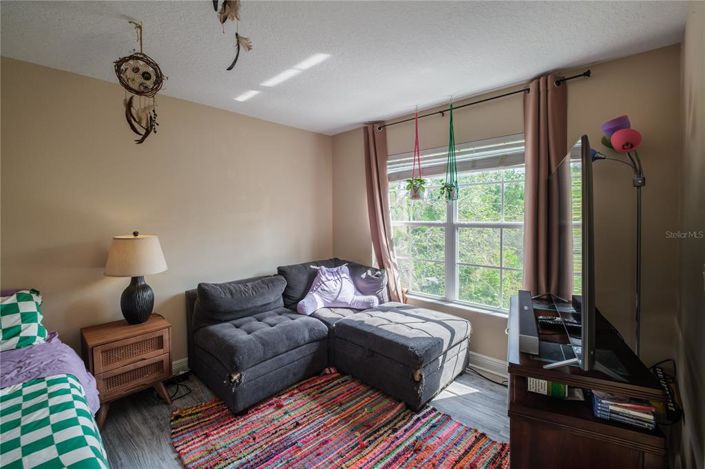 Image No.18-3 Bed Townhouse for sale