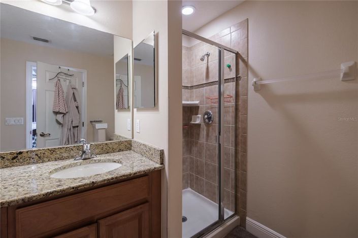 Image No.28-3 Bed Townhouse for sale