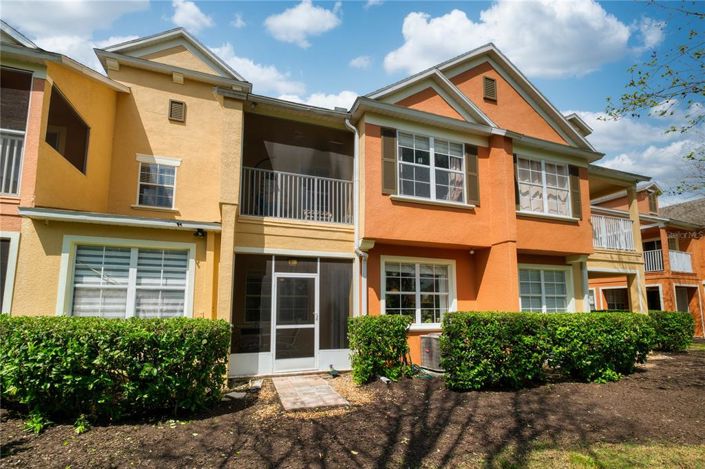 Image No.30-3 Bed Townhouse for sale