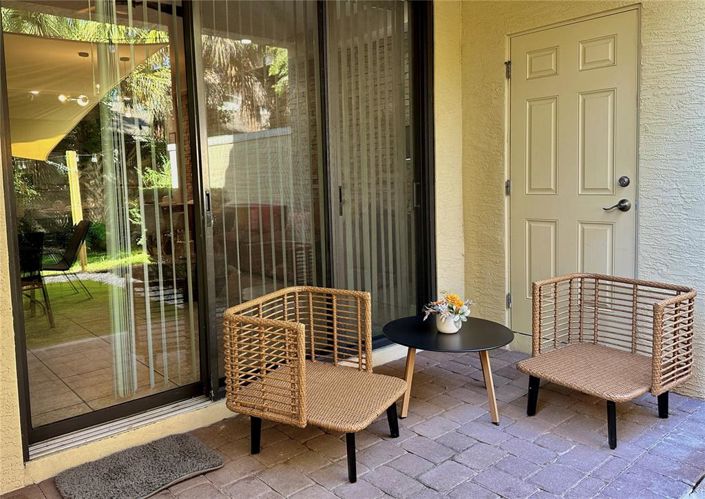 Image No.11-3 Bed Townhouse for sale