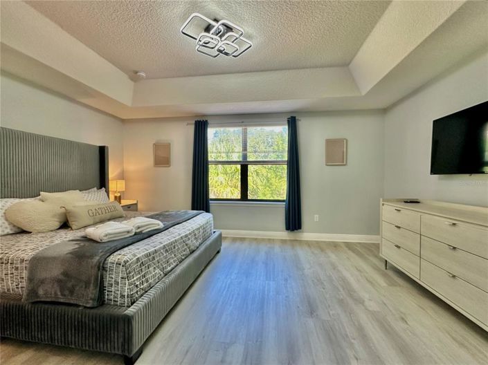 Image No.19-3 Bed Townhouse for sale