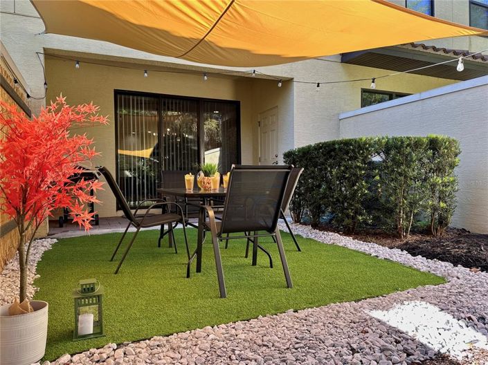 Image No.8-3 Bed Townhouse for sale