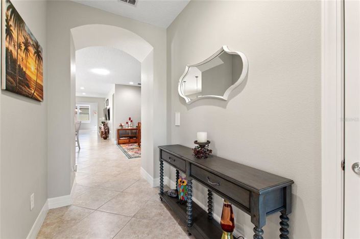 Image No.12-2 Bed House for sale