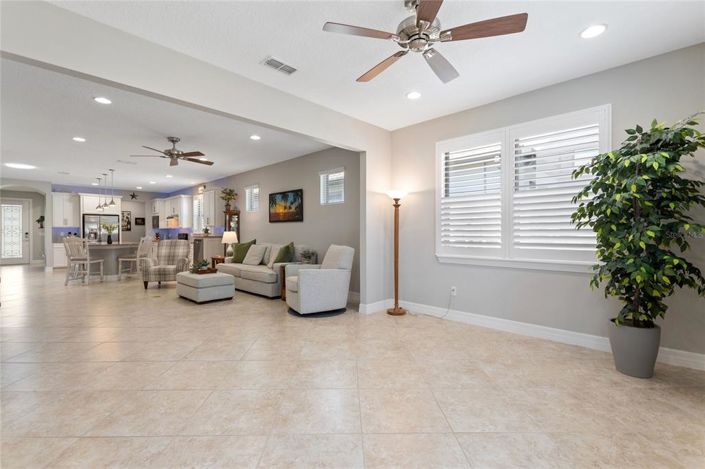 Image No.23-2 Bed House for sale