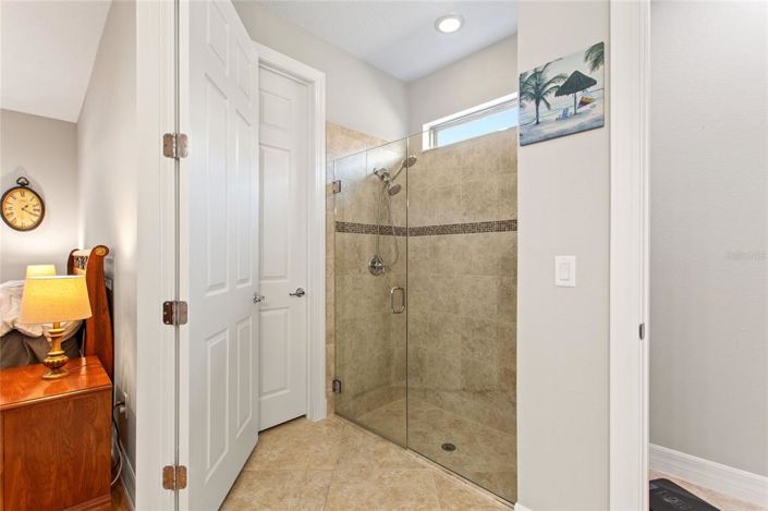 Image No.28-2 Bed House for sale