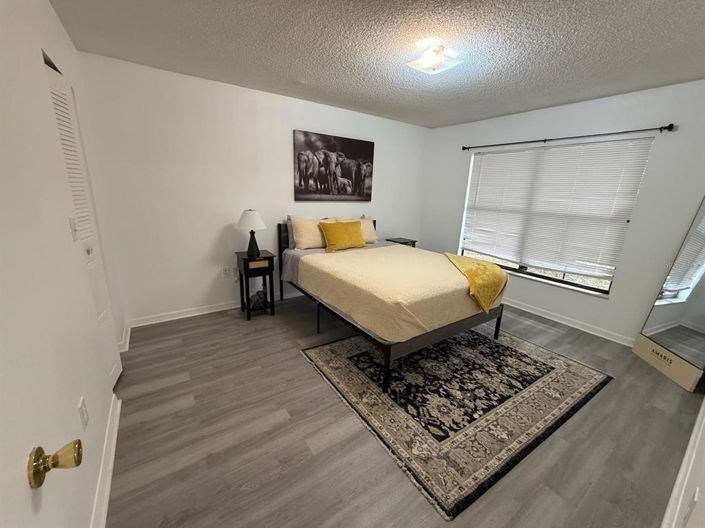 Image No.14-2 Bed House for sale