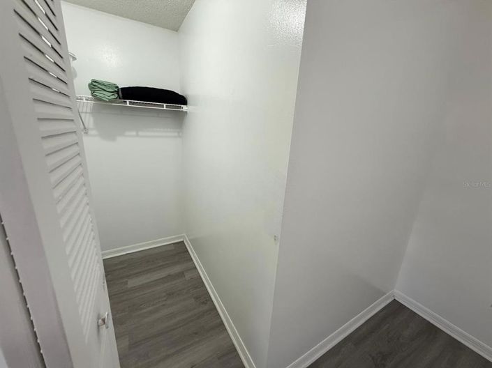 Image No.20-2 Bed House for sale