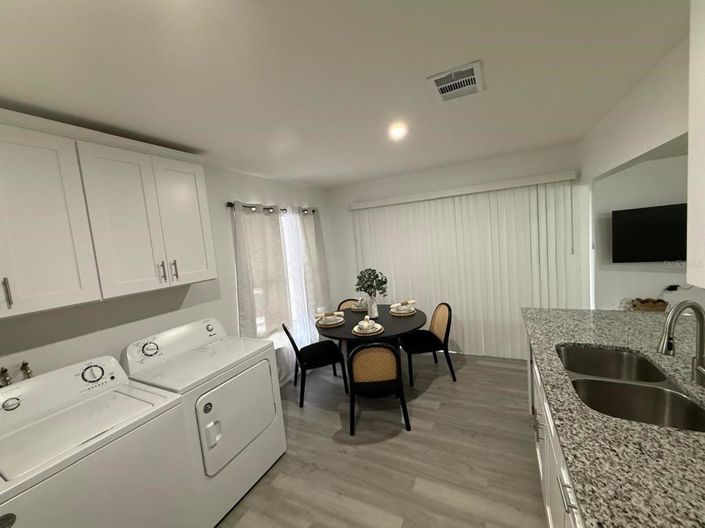 Image No.6-2 Bed House for sale