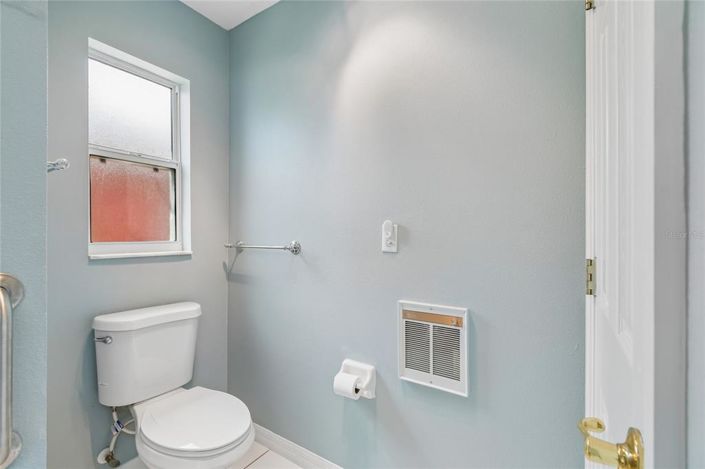 Image No.22-2 Bed House for sale