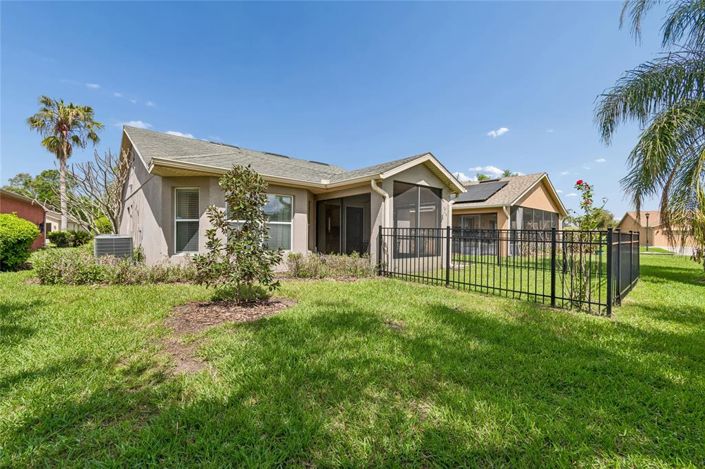 Image No.35-2 Bed House for sale