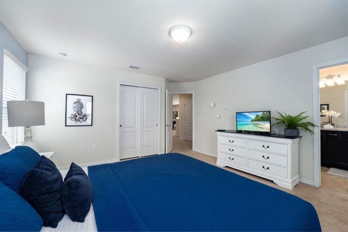 Image No.10-6 Bed House for sale