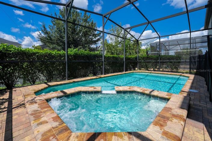 Image No.31-6 Bed House for sale