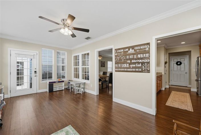 Image No.13-5 Bed House for sale